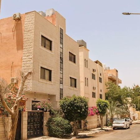 עקבה Room 17 Youth Hostel מראה חיצוני תמונה