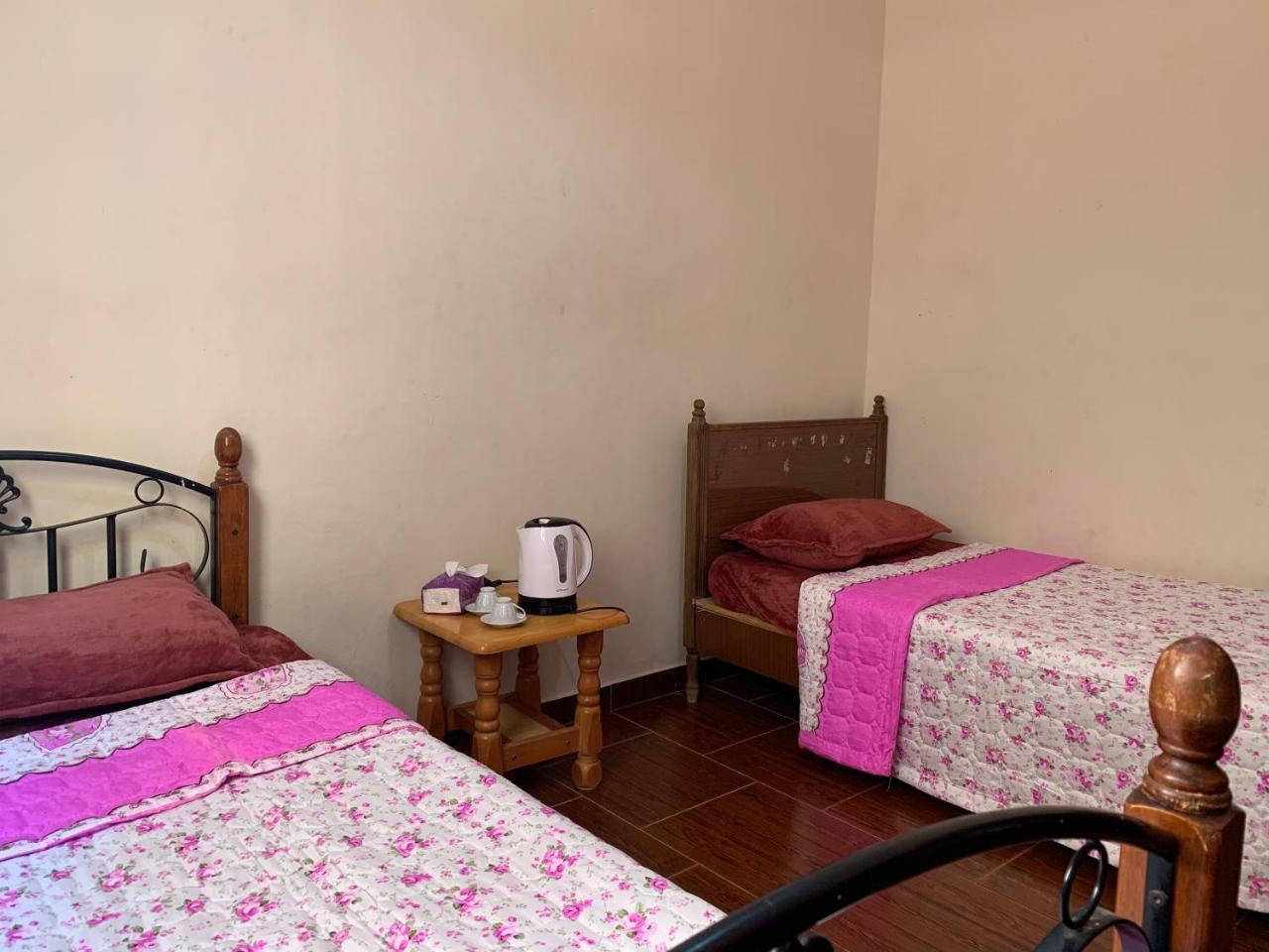 עקבה Room 17 Youth Hostel מראה חיצוני תמונה